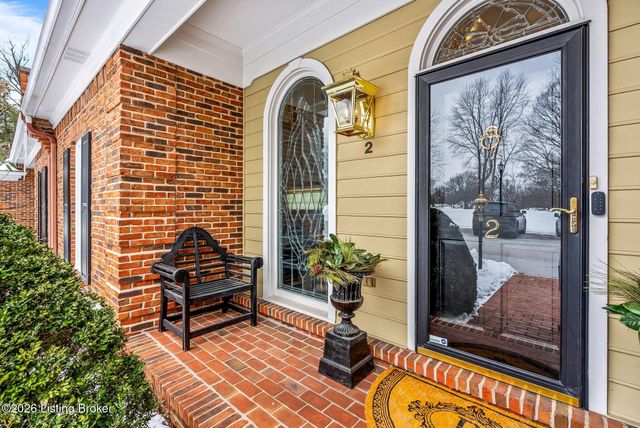 2 Brownsboro Hill Rd, Louisville, KY 40207