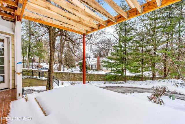 2 Brownsboro Hill Rd, Louisville, KY 40207