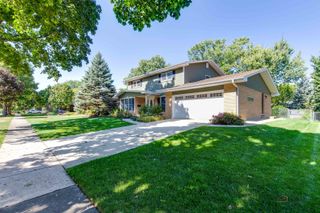 522 E Juniper Drive, Palatine, IL 60074