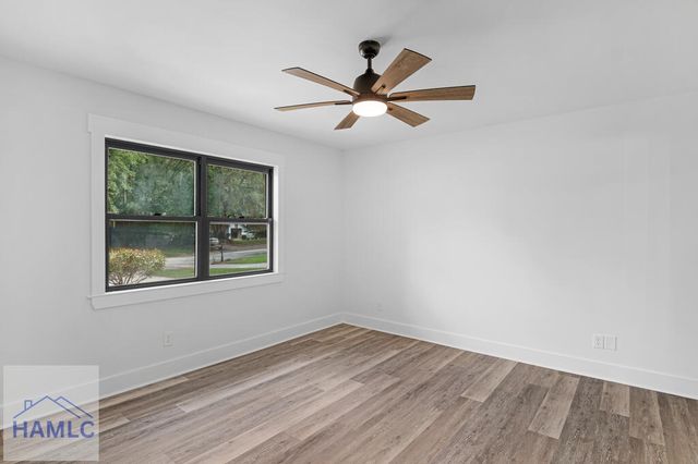 111 Cambridge Drive, Savannah, GA 31419