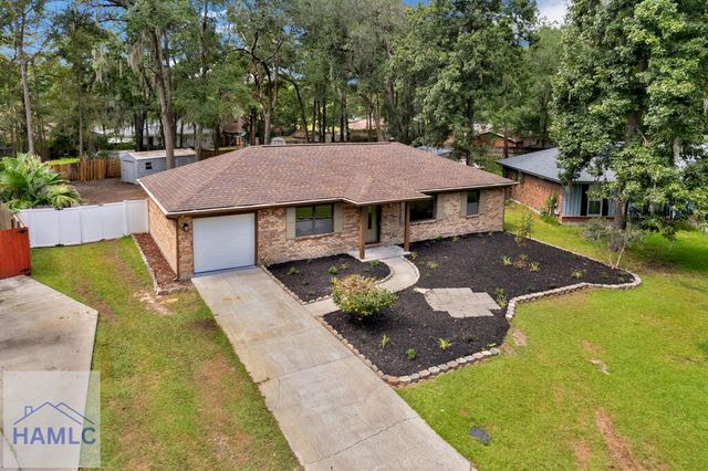 111 Cambridge Drive, Savannah, GA 31419