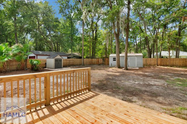 111 Cambridge Drive, Savannah, GA 31419