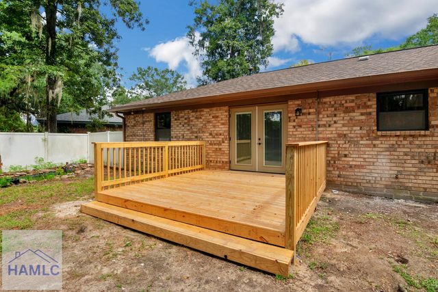 111 Cambridge Drive, Savannah, GA 31419