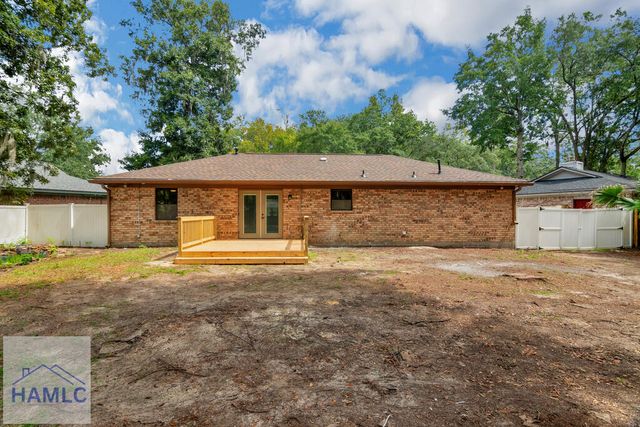 111 Cambridge Drive, Savannah, GA 31419