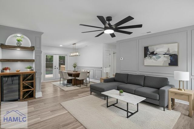 111 Cambridge Drive, Savannah, GA 31419