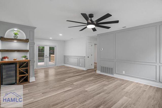 111 Cambridge Drive, Savannah, GA 31419