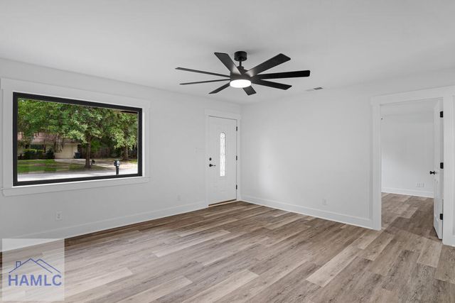 111 Cambridge Drive, Savannah, GA 31419