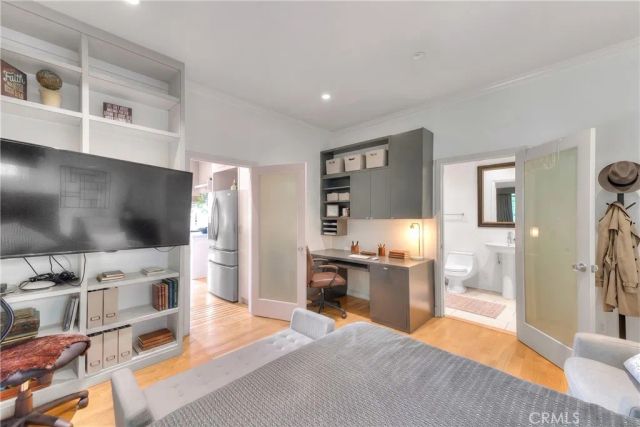 1641 N Crescent Heights, Los Angeles, CA 90069