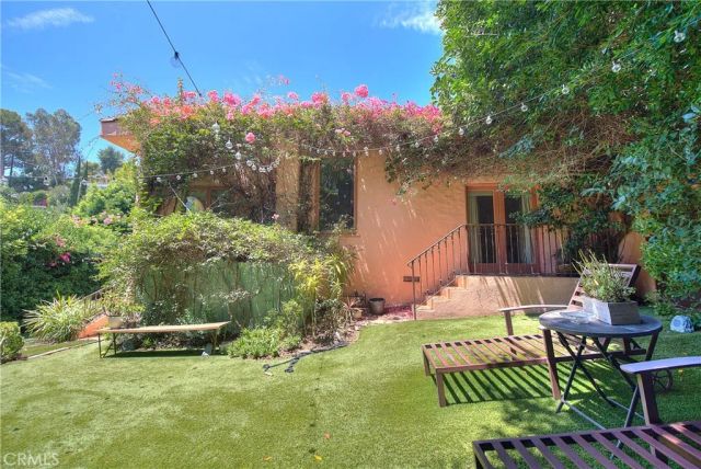 1641 N Crescent Heights, Los Angeles, CA 90069