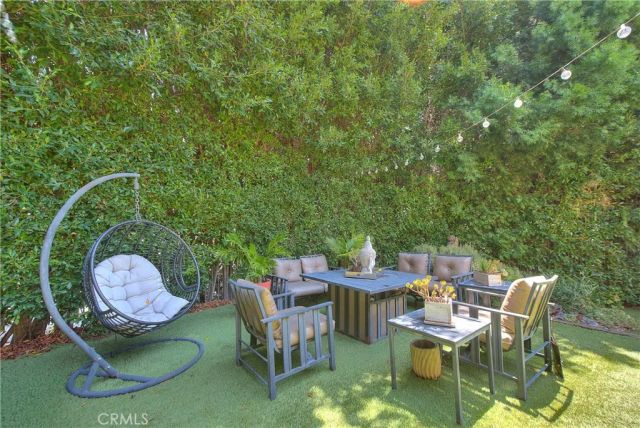1641 N Crescent Heights, Los Angeles, CA 90069