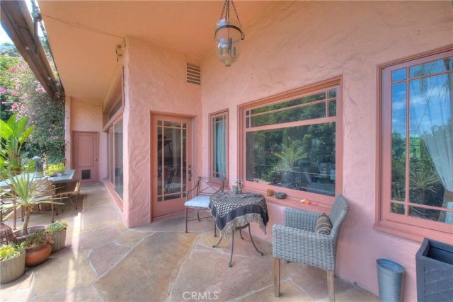1641 N Crescent Heights, Los Angeles, CA 90069