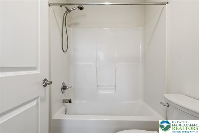 6520 Granville Road, Upper Milford Twp, PA 18092