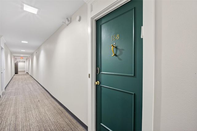 361 N Post Oak Lane 138, Houston, TX 77024