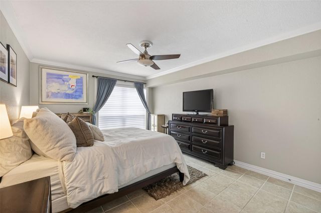 361 N Post Oak Lane 138, Houston, TX 77024