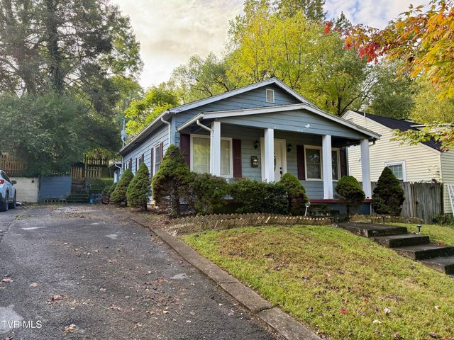 433 West Poplar Street, Johnson City, TN 37604