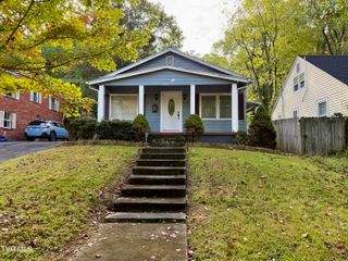 433 West Poplar Street, Johnson City, TN 37604