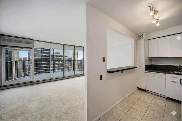 300 N State Street 4026, Chicago, IL 60654