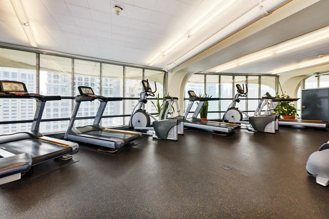 300 N State Street 4026, Chicago, IL 60654