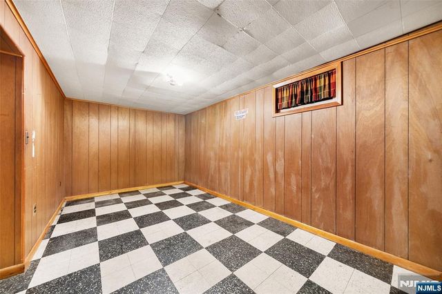 630 Woodland Avenue, Northvale, NJ 07647