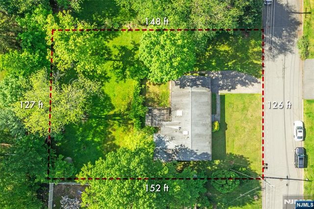 630 Woodland Avenue, Northvale, NJ 07647