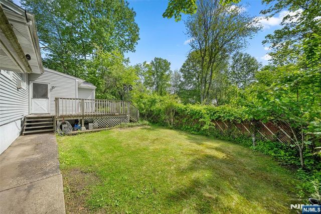 630 Woodland Avenue, Northvale, NJ 07647