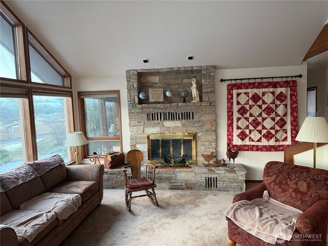 1501 N Grover Avenue, East Wenatchee, WA 98802