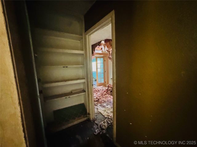 104 W 7th Street, Claremore, OK 74017