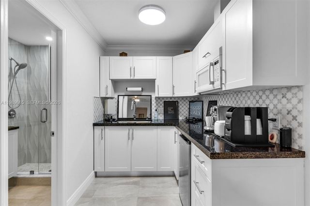 24655 SW 212th Ave, Homestead, FL 33031