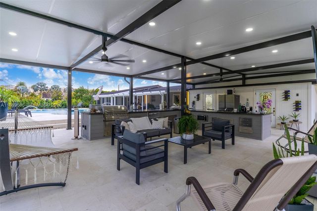 24655 SW 212th Ave, Homestead, FL 33031