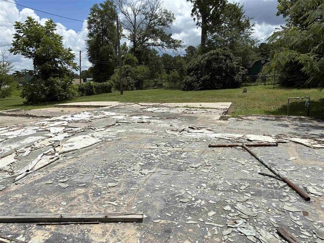 27-28 Kurthwood Rd Road, Leesville, LA 71446