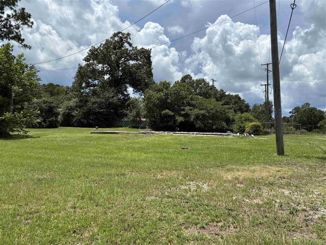 27-28 Kurthwood Rd Road, Leesville, LA 71446