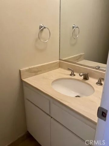 8105 Redlands Street 107, Playa Del Rey, CA 90293