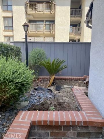 8105 Redlands Street 107, Playa Del Rey, CA 90293