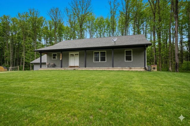4214 Antioch Drive, Mesick, MI 49668