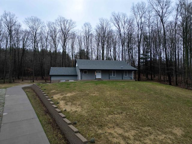 4214 Antioch Drive, Mesick, MI 49668