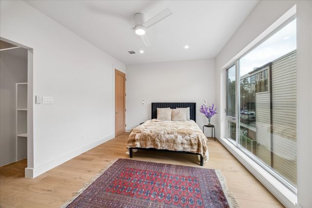 3514 Mount Vernon Street, Houston, TX 77006