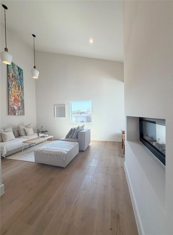 3514 Mount Vernon Street, Houston, TX 77006