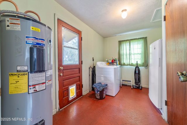 380 CEDAR CREEK Road, Palatka, FL 32177