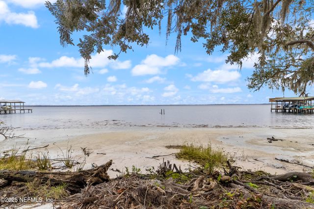380 CEDAR CREEK Road, Palatka, FL 32177