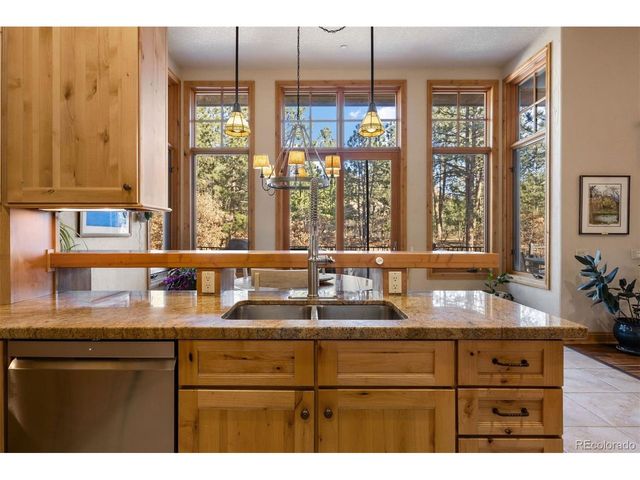 633 Castle Pines Dr S, Castle Rock, CO 80108