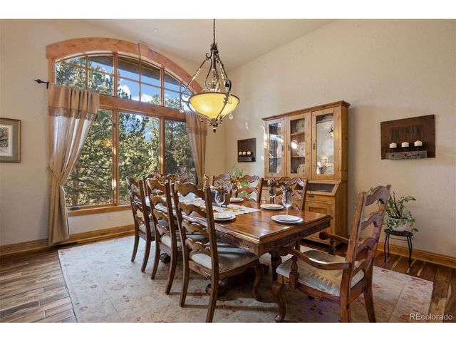 633 Castle Pines Dr S, Castle Rock, CO 80108