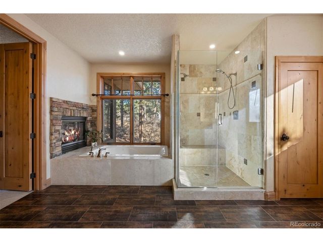 633 Castle Pines Dr S, Castle Rock, CO 80108