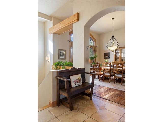 633 Castle Pines Dr S, Castle Rock, CO 80108