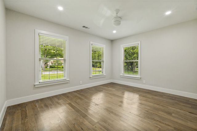 2006 Marydale Drive, Dallas, TX 75208