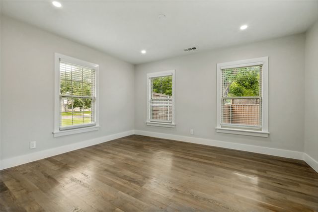 2006 Marydale Drive, Dallas, TX 75208