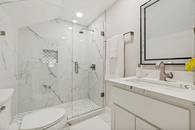 2006 Marydale Drive, Dallas, TX 75208