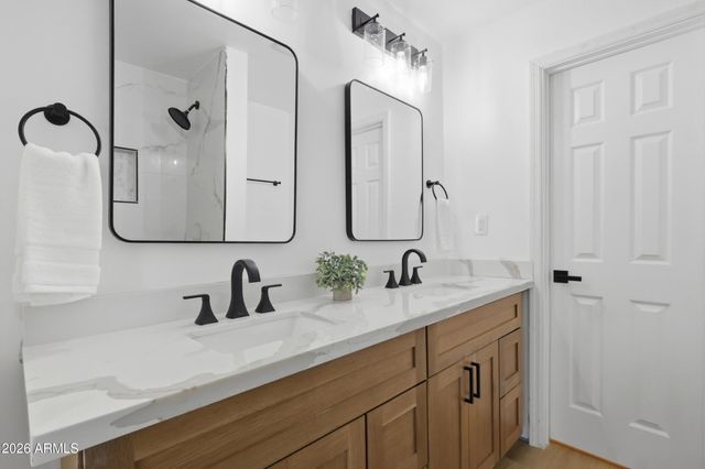 3216 E PIERCE Street, Phoenix, AZ 85008