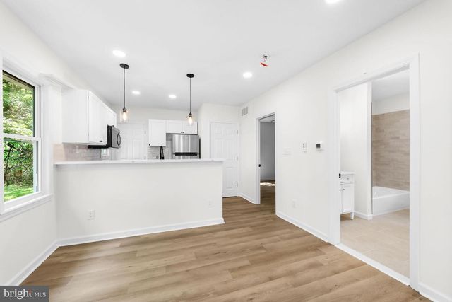 865 N READ AVE, Runnemede, NJ 08078