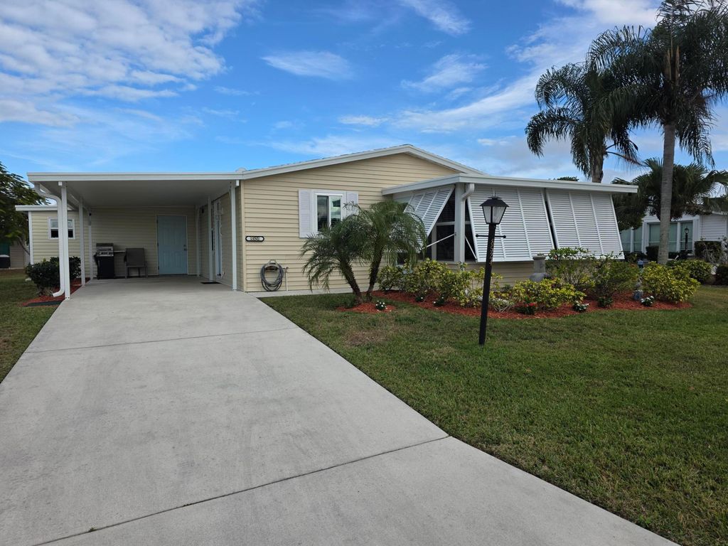 8524 Viburnum Court, Port St. Lucie, Port St Lucie, FL 34952
