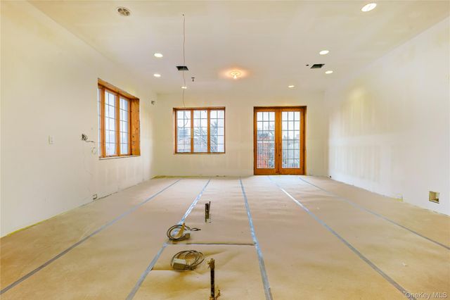 143 Classon Avenue 4A, Brooklyn, NY 11205